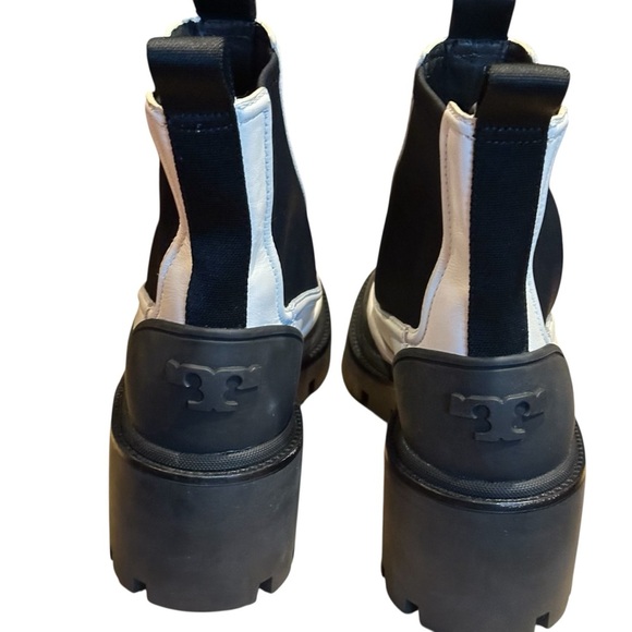 Tory Burch Black & White Chelsea Lug-sole Heeled Ankle Boot Sz: 9.5 - Picture 6 of 11
